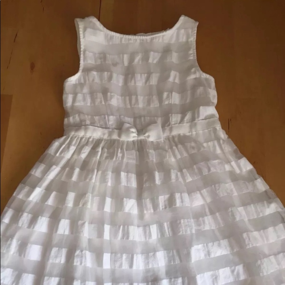 H&M off white girls summer easter dress.